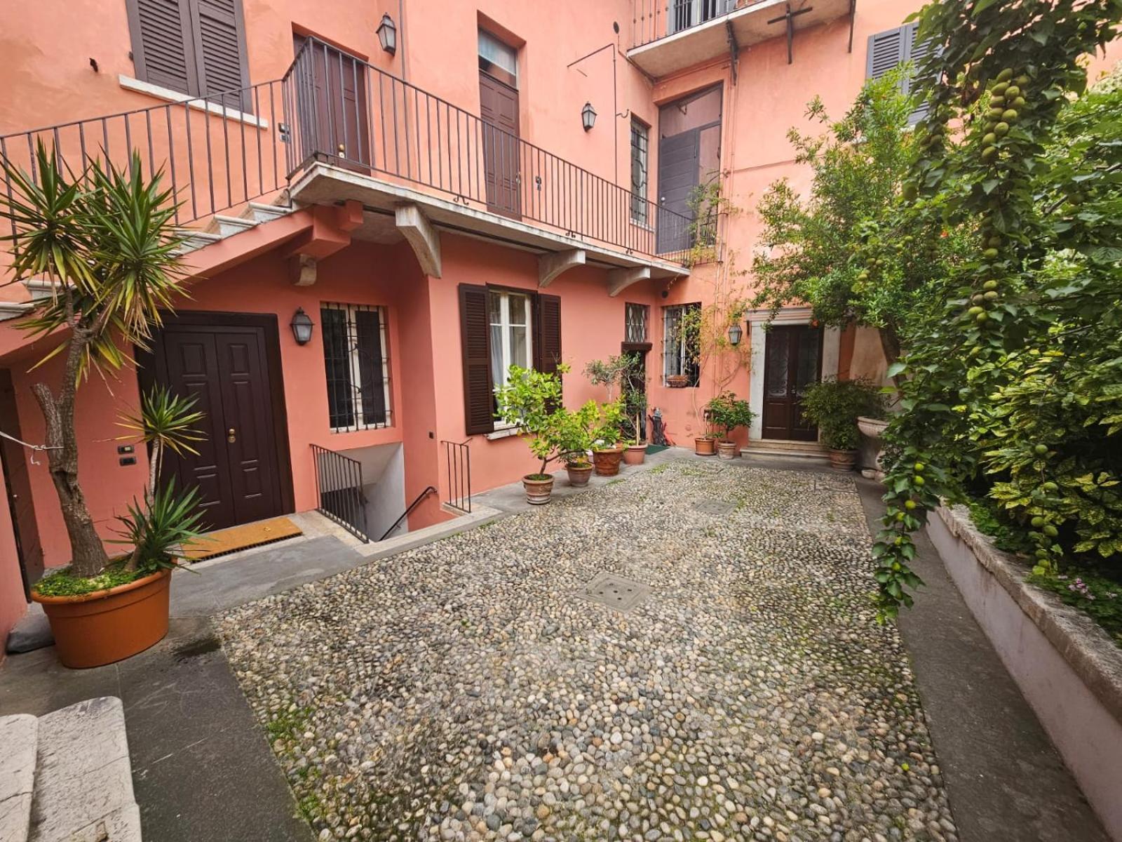 Appartement Il Cortiletto- Le Piazze à Brescia Extérieur photo
